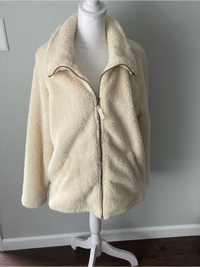 Torrid Cream Sherpa Zip-Up Jacket Size 1